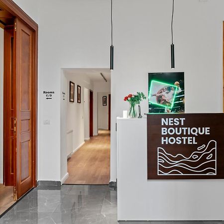 Nest Boutique Hostel Bucharest Exterior photo