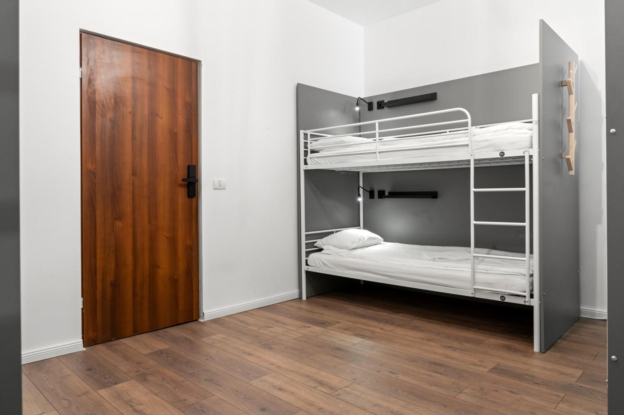 Nest Boutique Hostel Bucharest Exterior photo